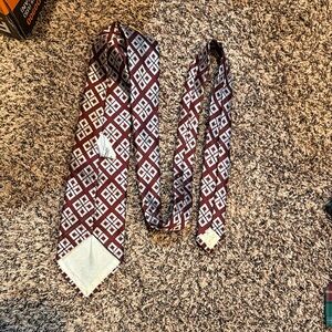 Hardy Amies Burgundy and White Geometric Silk Tie